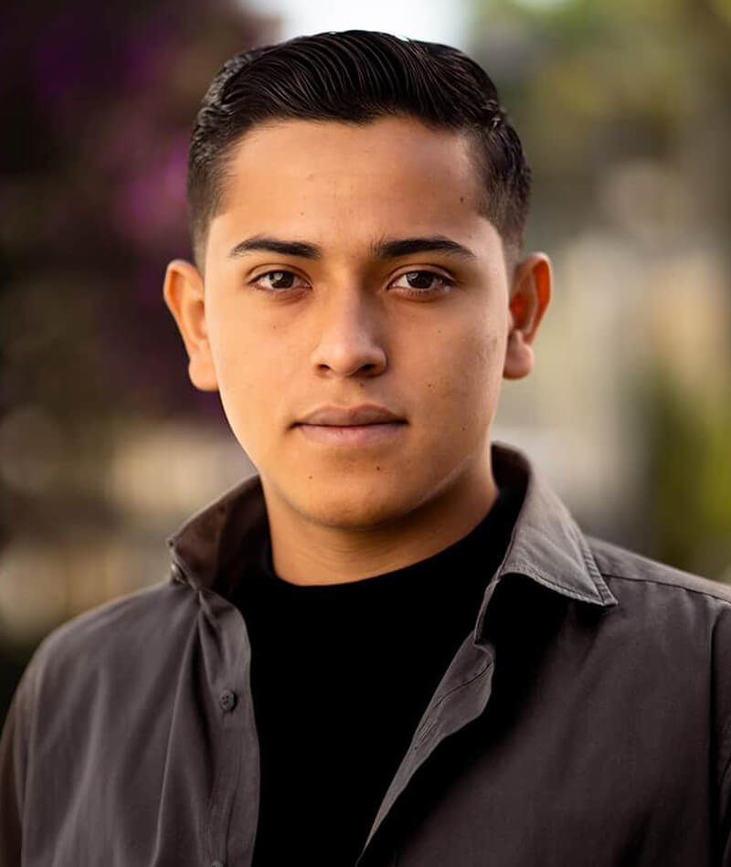 Daniel Rivera Headshot
