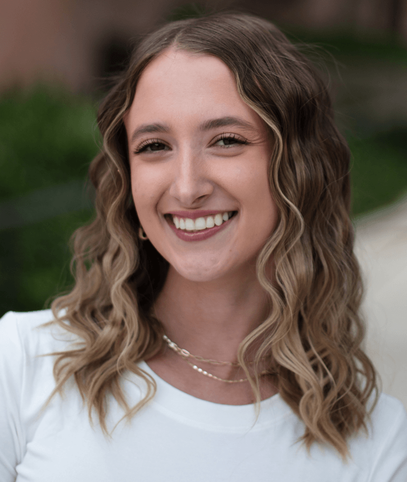 Emma Jeske Headshot