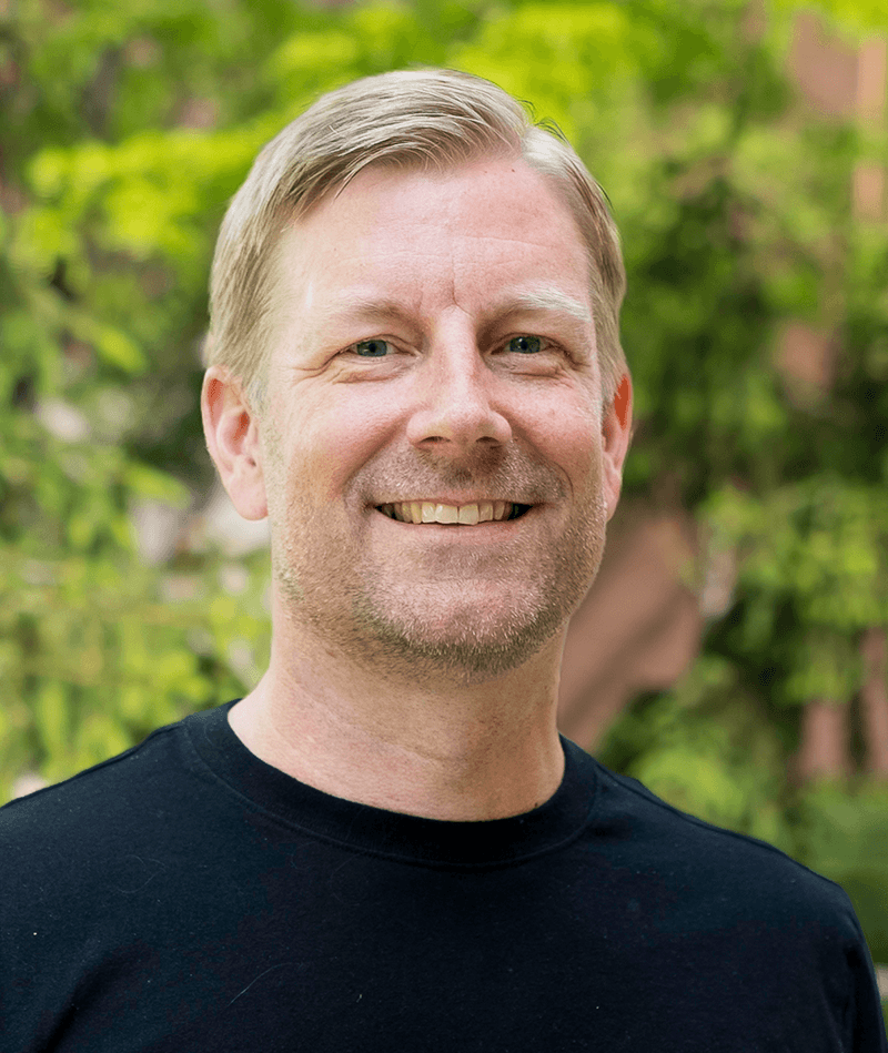 Jeremy Ames Headshot