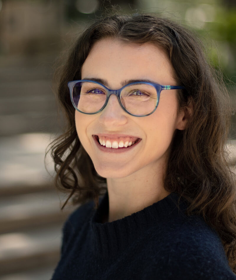 Loren Degraaff Headshot