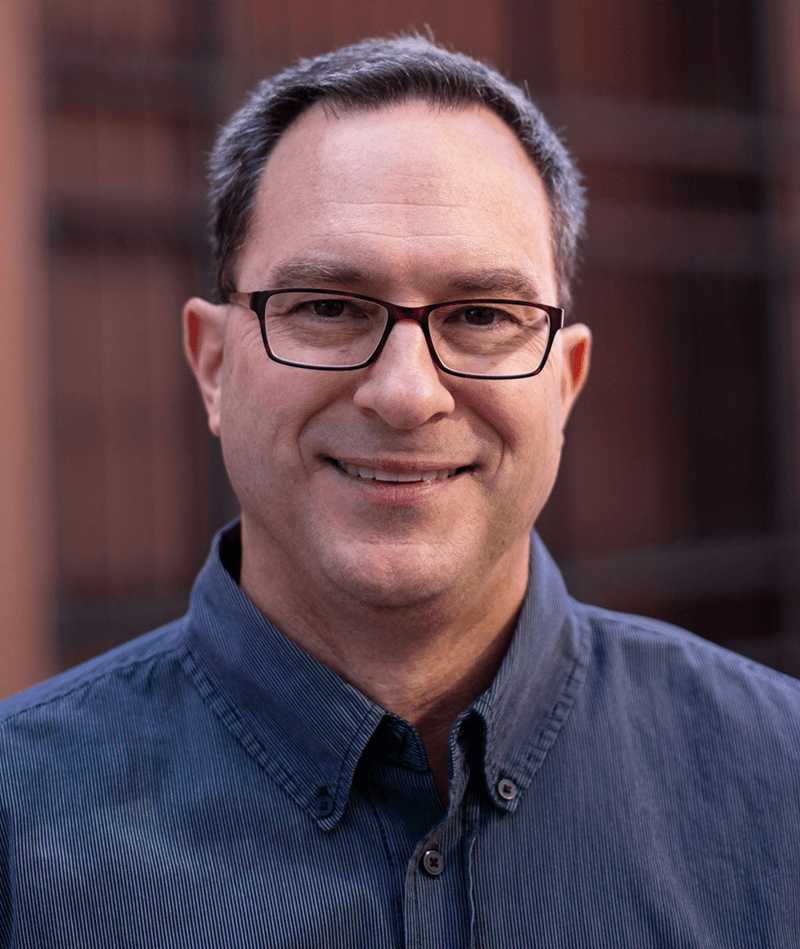 Tom Larsen Headshot